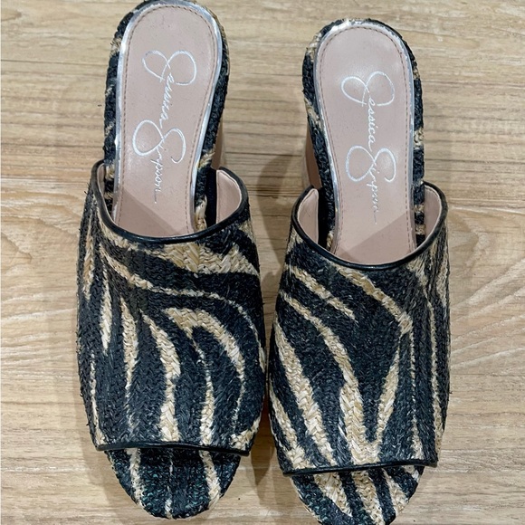 Jessica Simpson wedges - Picture 3 of 3